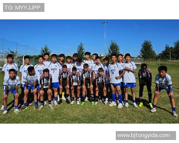 2010年足球盛世回顾：那些年我们追逐的明星球员与精彩瞬间